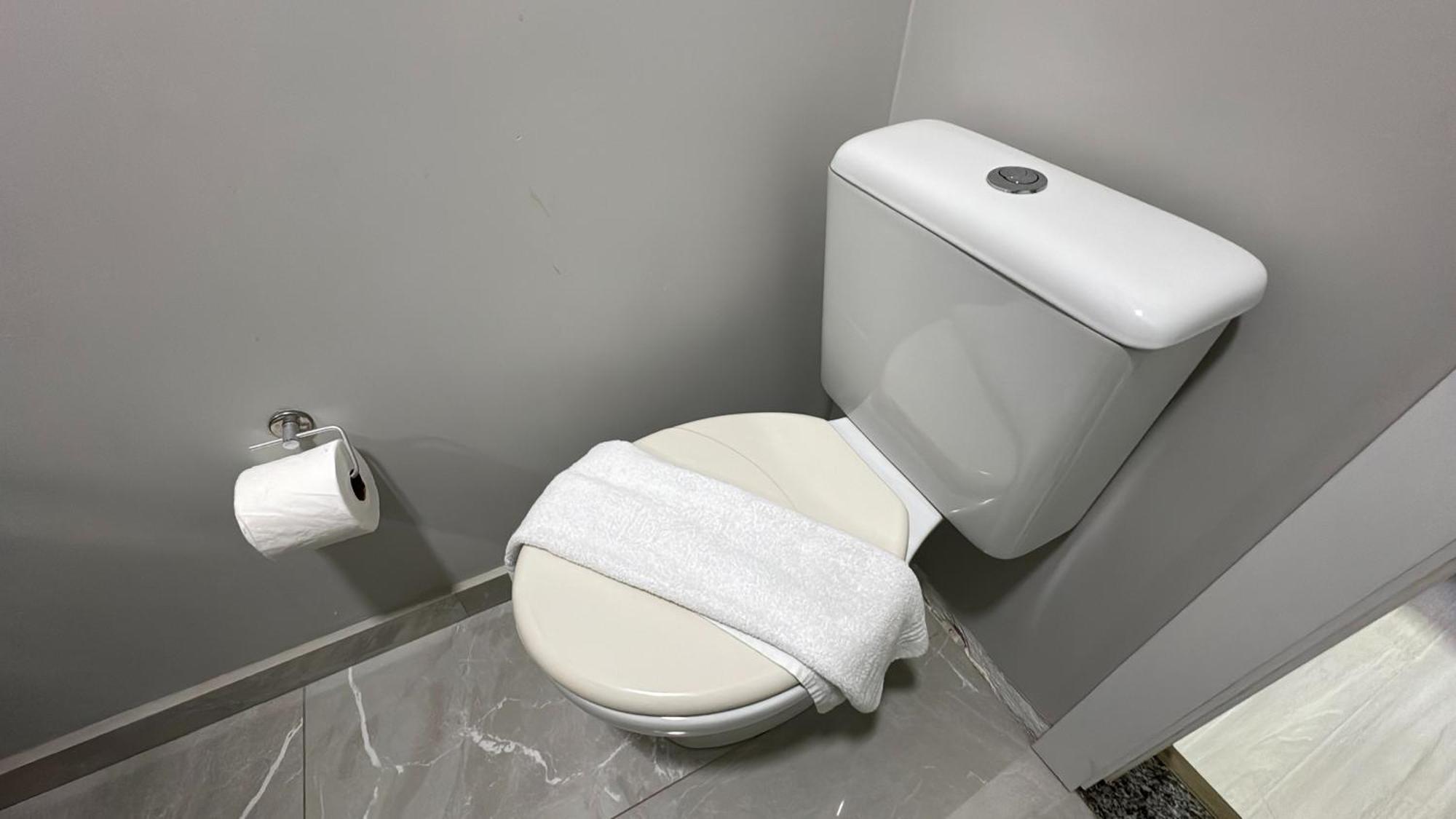 4- Studio Para Casal. Otima Localizacao Curitiba Eksteriør billede